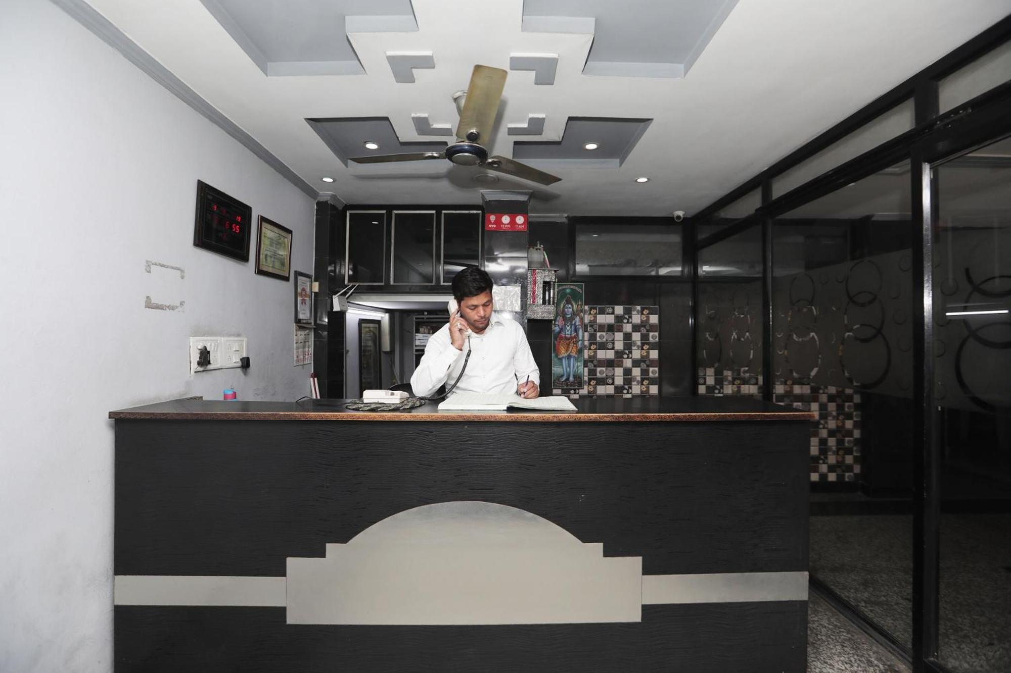 Super Hotel O Athithi Ghaziabad Eksteriør billede